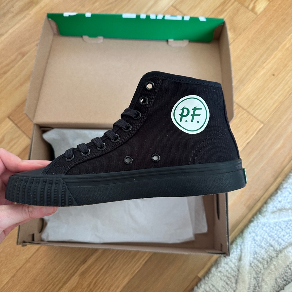 P.F. Flyers Center HI 1993